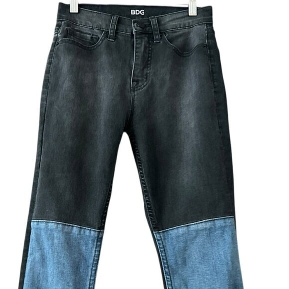Urban Outfitters Denim - Urban Outfitters BDG Colorblock Patchwork High Rise Twig Ankle Jeans 26W…​​